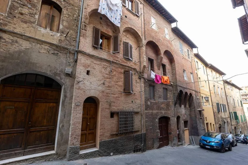 Casa Onda - Nel Cuore Della Contrada Siena Italy
